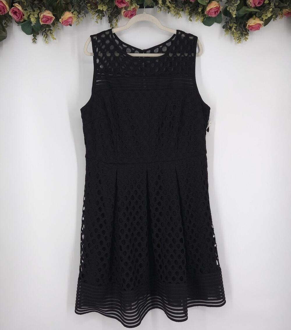 Lane Bryant Black Sleeveless Fit-and-Flare Mesh Eyelet Dress Size 18 NWT